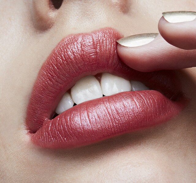 Lipstick / Petal Power Lipstick / Petal Power